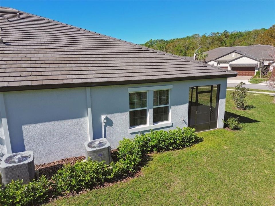 Activo con contrato: $250,000 (2 camas, 2 baños, 1615 Pies cuadrados)