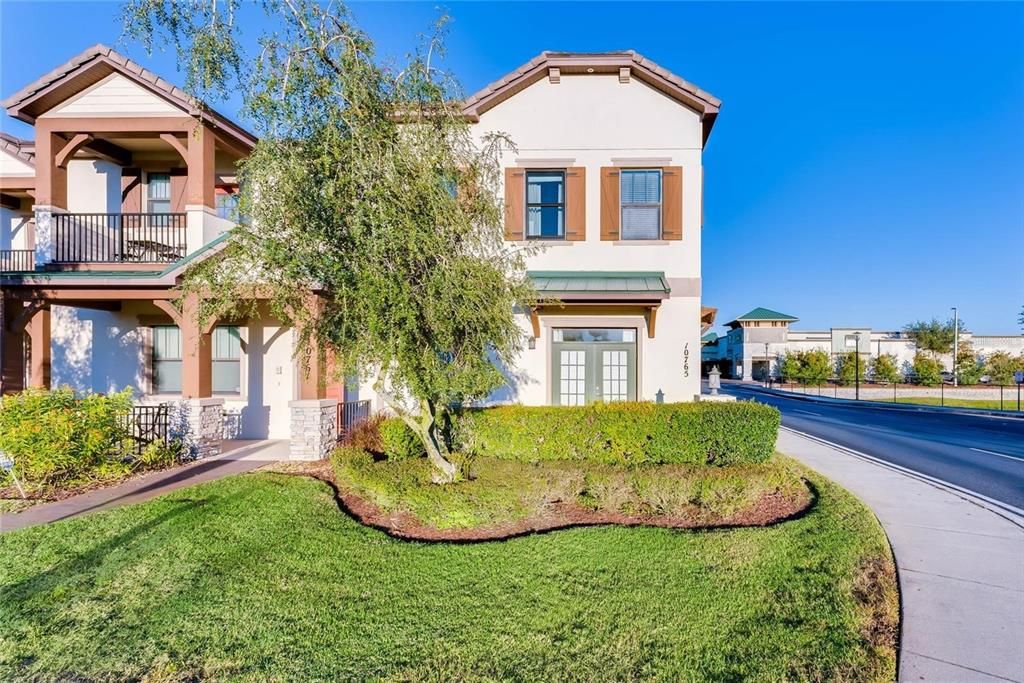Recently Sold: $598,000 (4 beds, 3 baths, 2317 Square Feet)