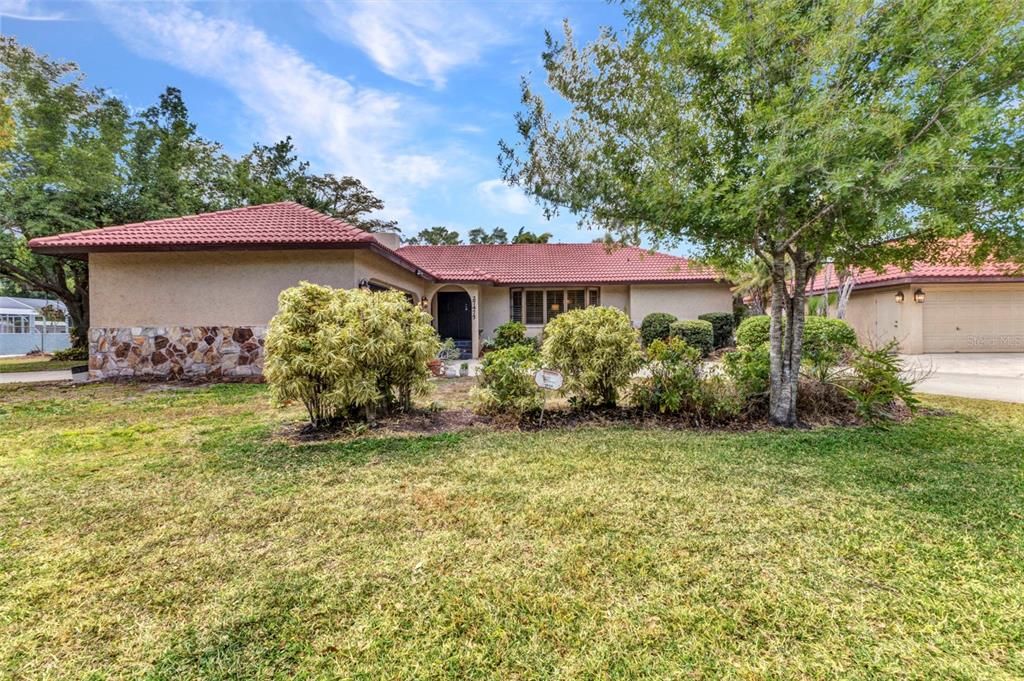 Recently Sold: $499,900 (4 beds, 2 baths, 2050 Square Feet)