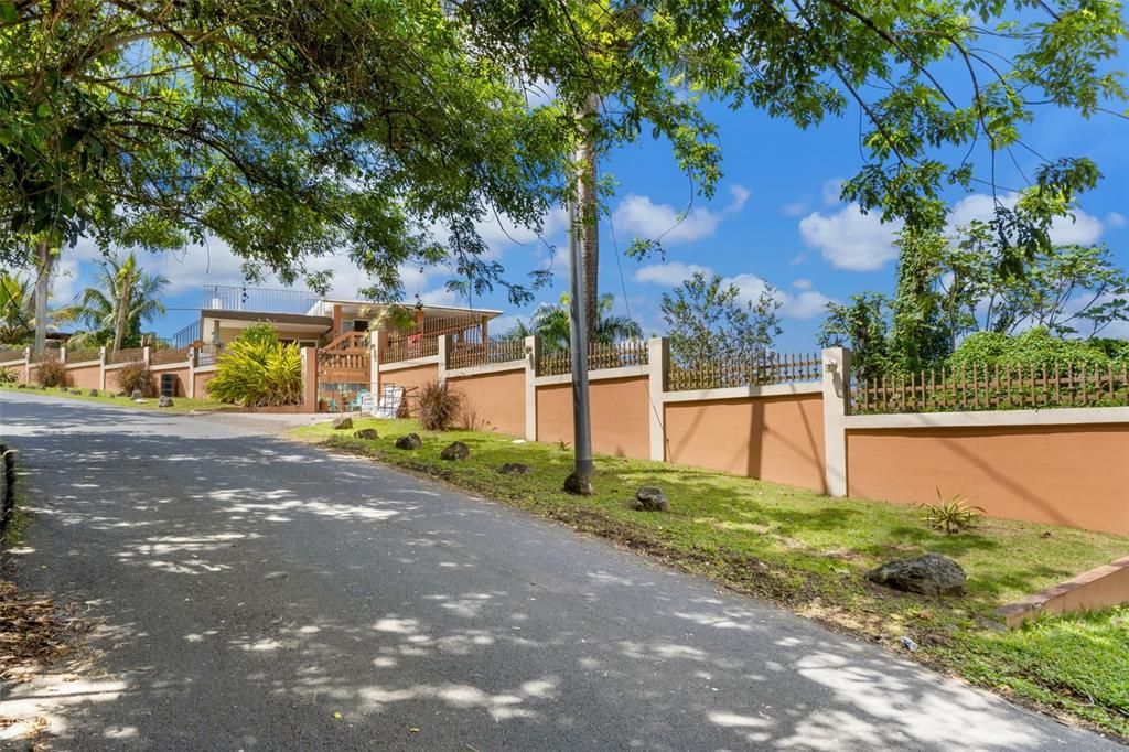 最近售出: $199,000 (3 贝兹, 3 浴室, 1607 平方英尺)