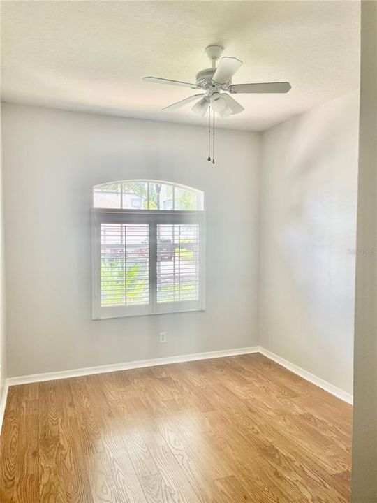 For Sale: $470,000 (4 beds, 2 baths, 2192 Square Feet)