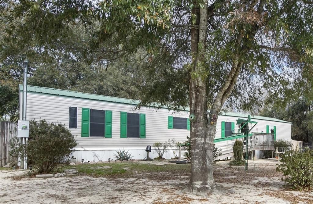 最近售出: $90,000 (3 贝兹, 2 浴室, 1216 平方英尺)