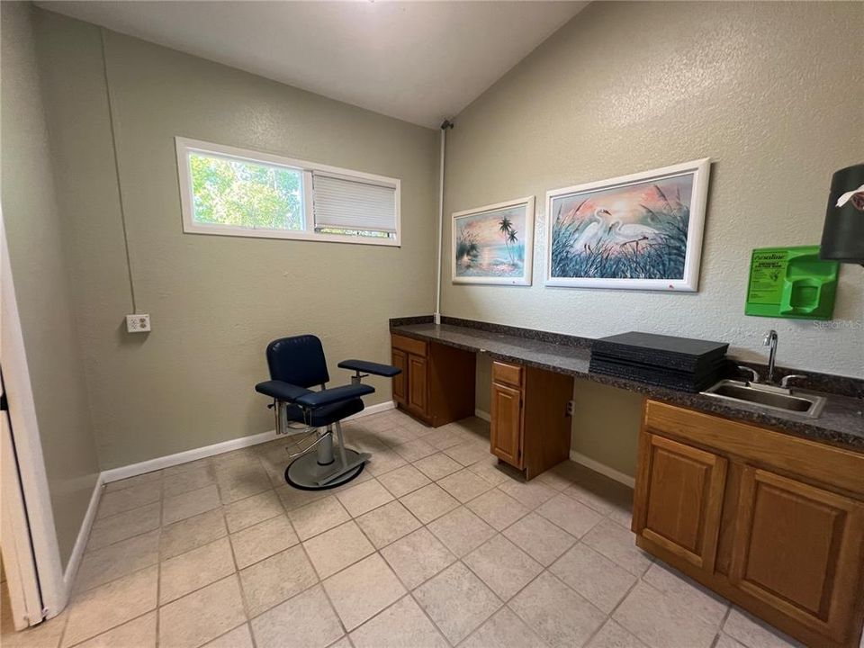 En Venta: $389,000 (0 camas, 0 baños, 2920 Pies cuadrados)