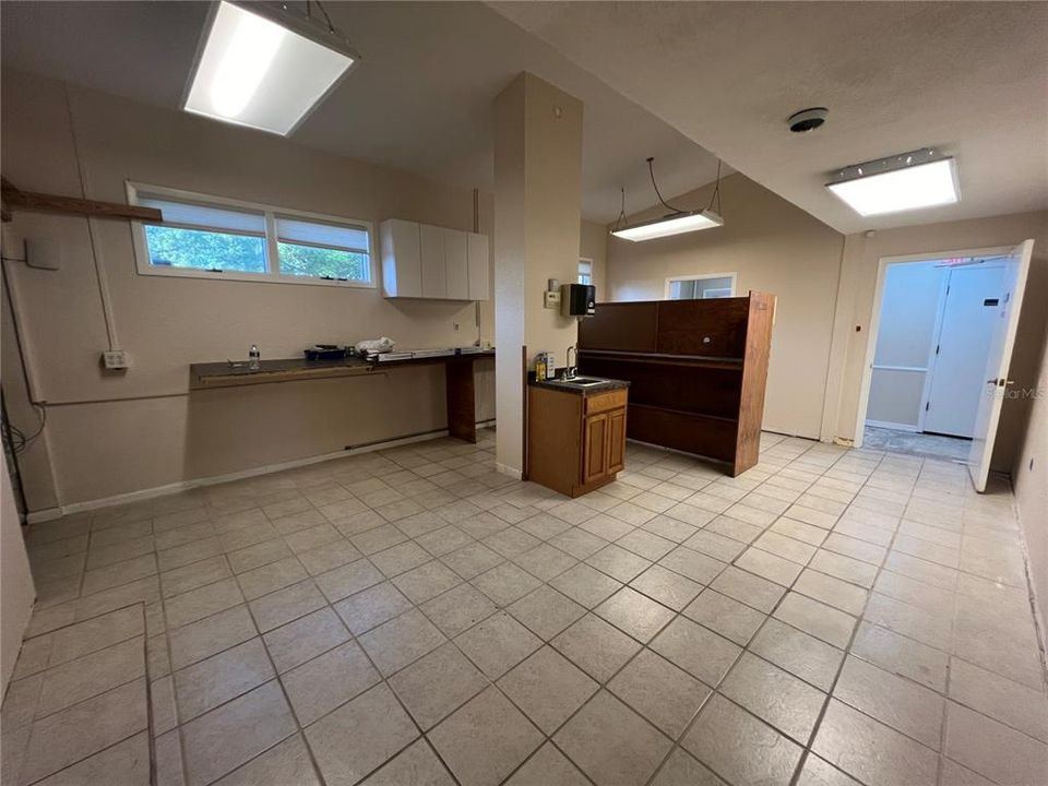 En Venta: $389,000 (0 camas, 0 baños, 2920 Pies cuadrados)