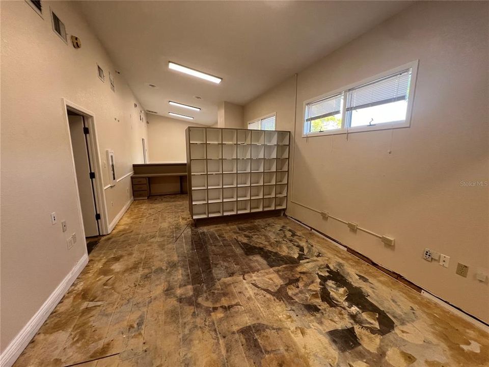 En Venta: $389,000 (0 camas, 0 baños, 2920 Pies cuadrados)