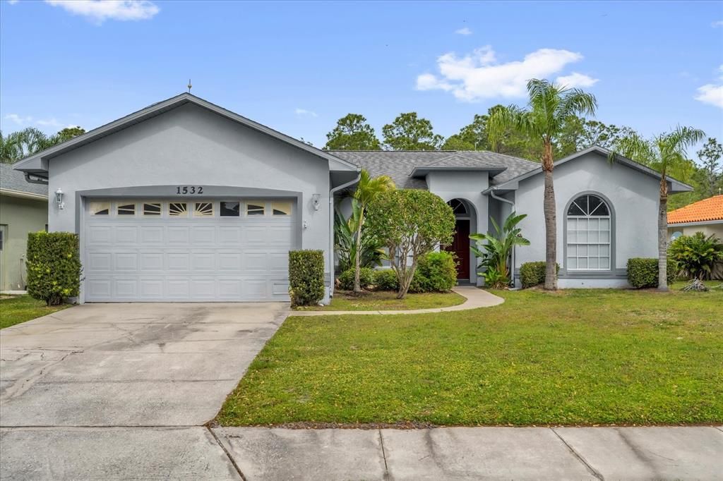 Recently Sold: $360,000 (3 beds, 2 baths, 1848 Square Feet)