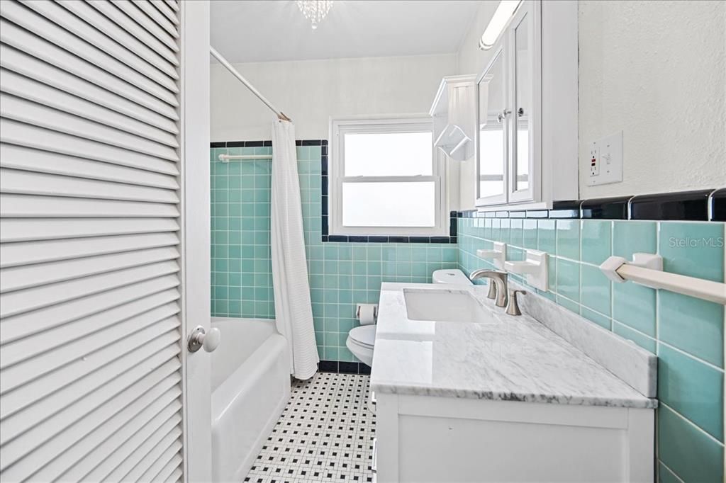 На продажу: $1,250,000 (2 спален, 3 ванн, 1480 Квадратных фут)