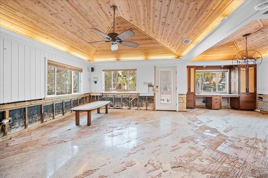 На продажу: $1,250,000 (2 спален, 3 ванн, 1480 Квадратных фут)