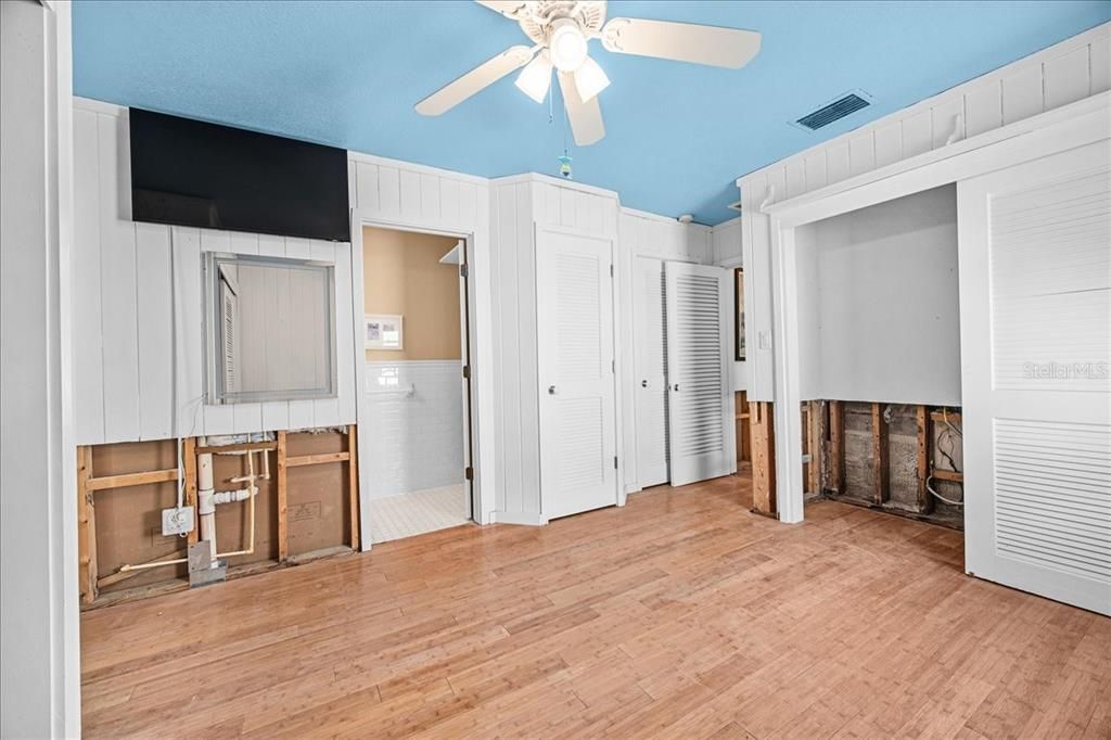 На продажу: $1,250,000 (2 спален, 3 ванн, 1480 Квадратных фут)