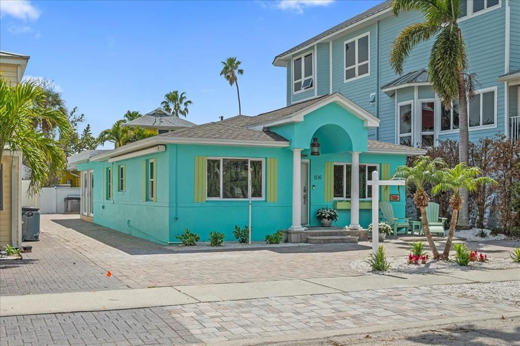 На продажу: $1,250,000 (2 спален, 3 ванн, 1480 Квадратных фут)