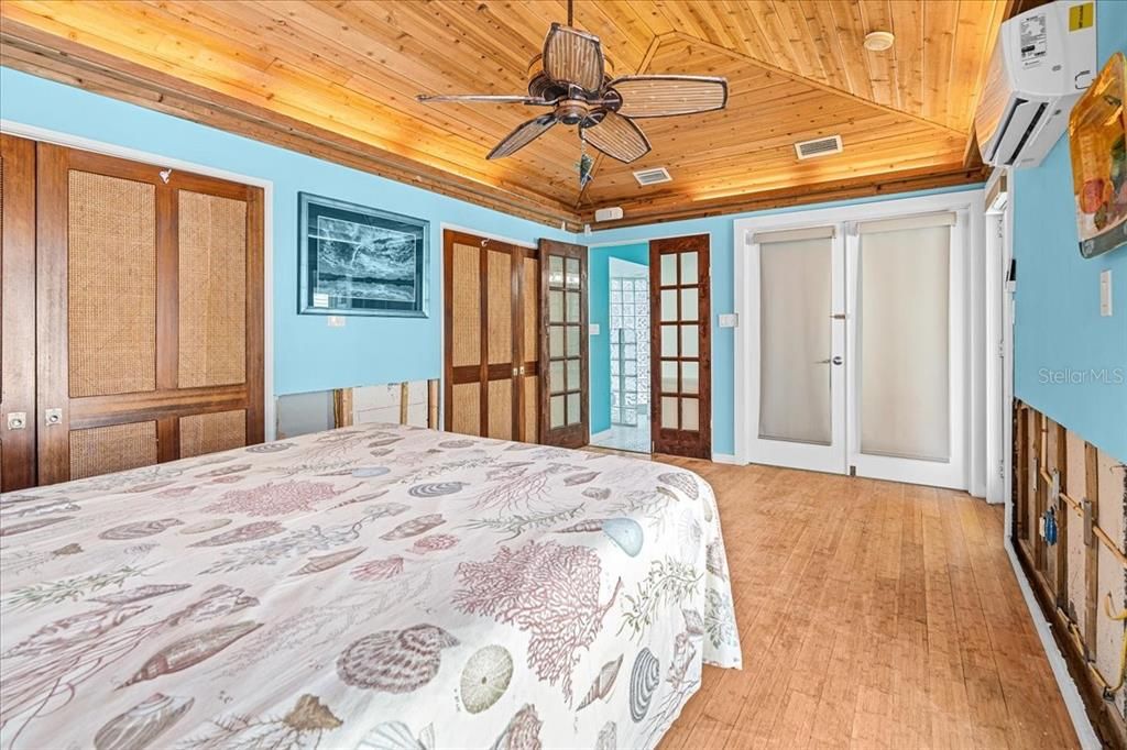 На продажу: $1,250,000 (2 спален, 3 ванн, 1480 Квадратных фут)