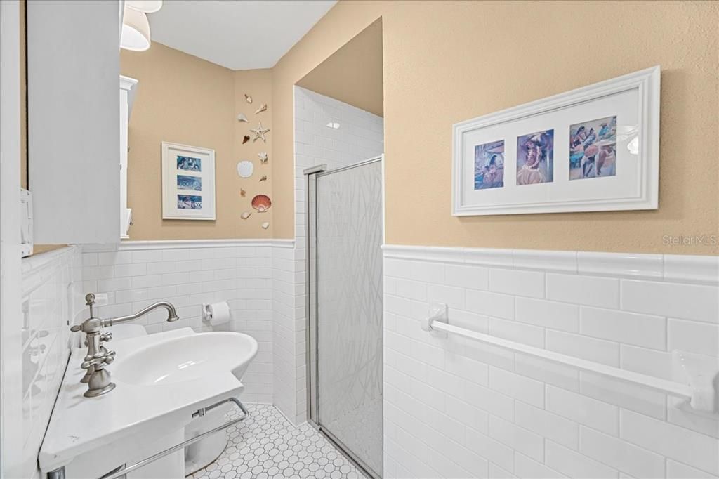 На продажу: $1,250,000 (2 спален, 3 ванн, 1480 Квадратных фут)