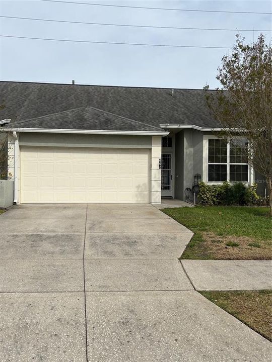 Recently Rented: $1,950 (3 beds, 2 baths, 1124 Square Feet)