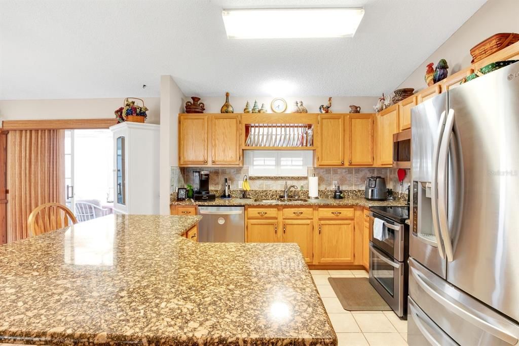 Active With Contract: $299,000 (3 beds, 2 baths, 1392 Square Feet)