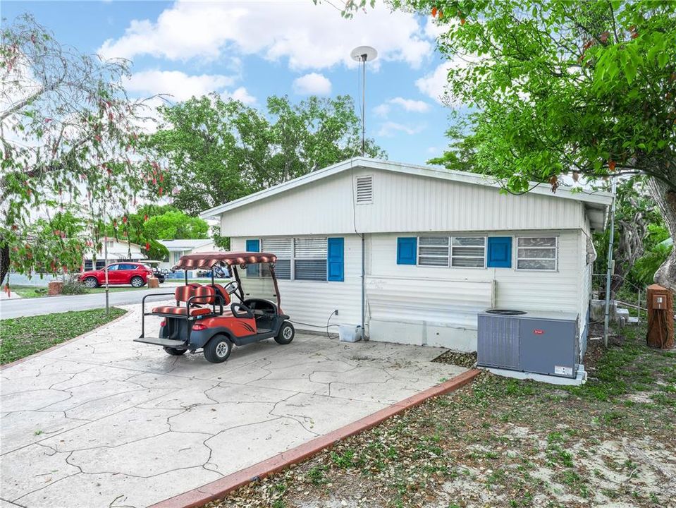 На продажу: $119,000 (2 спален, 1 ванн, 712 Квадратных фут)