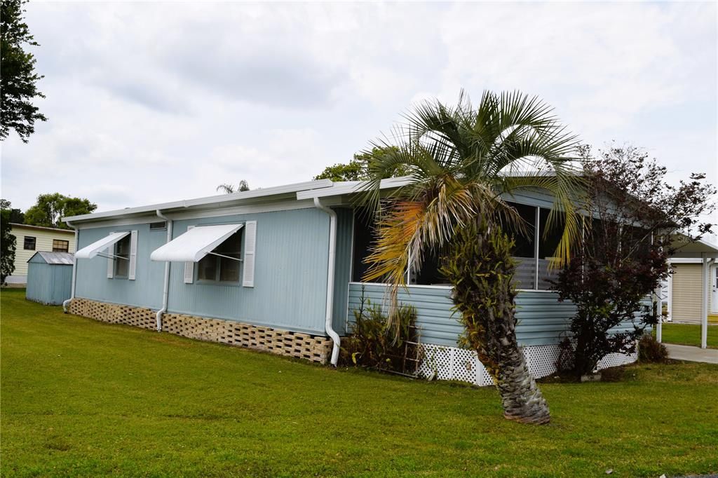 待售: $124,900 (2 贝兹, 2 浴室, 1056 平方英尺)