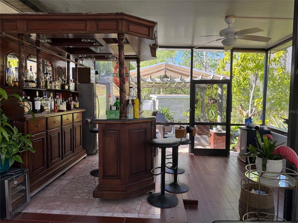 待售: $719,900 (4 贝兹, 3 浴室, 3214 平方英尺)