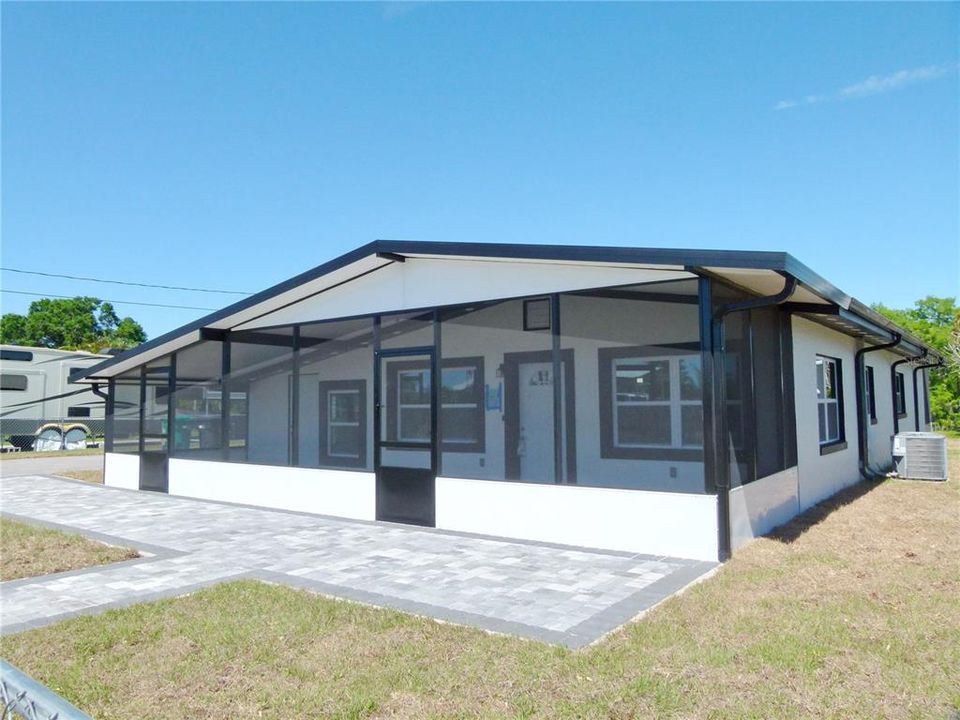 待售: $450,000 (3 贝兹, 2 浴室, 1248 平方英尺)