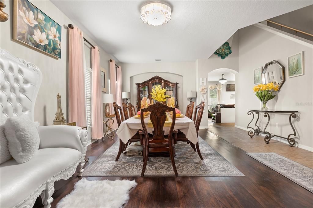 For Sale: $682,999 (5 beds, 3 baths, 3460 Square Feet)