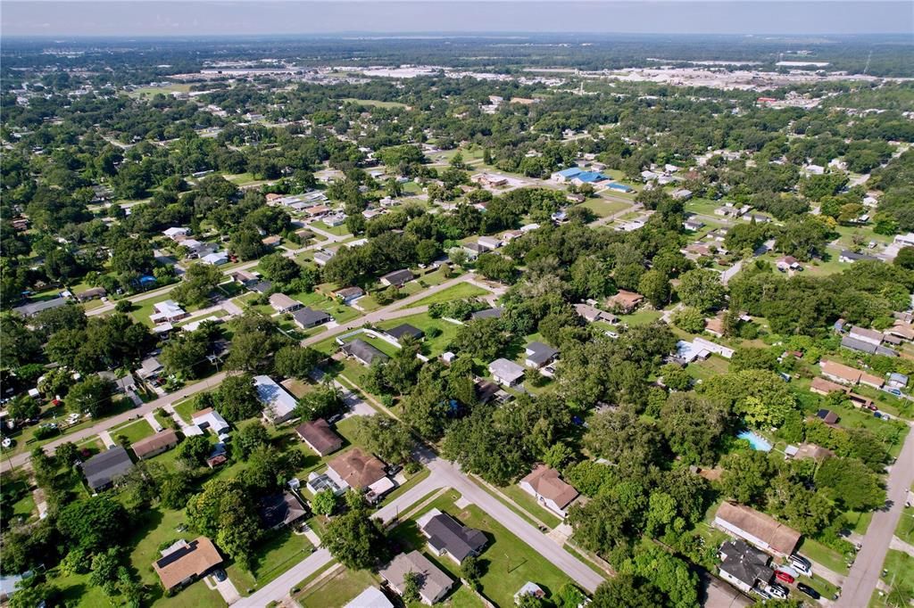 Active With Contract: $215,000 (3 beds, 1 baths, 1027 Square Feet)