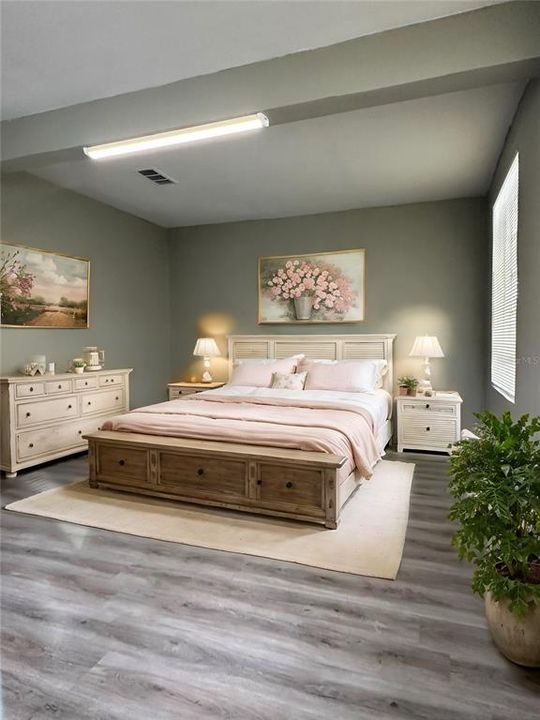 Active With Contract: $215,000 (3 beds, 1 baths, 1027 Square Feet)