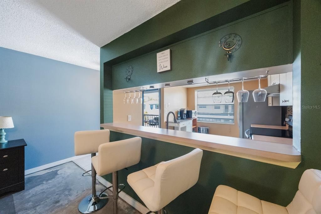 En Venta: $189,990 (2 camas, 2 baños, 1060 Pies cuadrados)