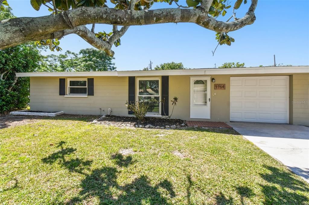 Vendido Recientemente: $265,000 (2 camas, 1 baños, 1104 Pies cuadrados)