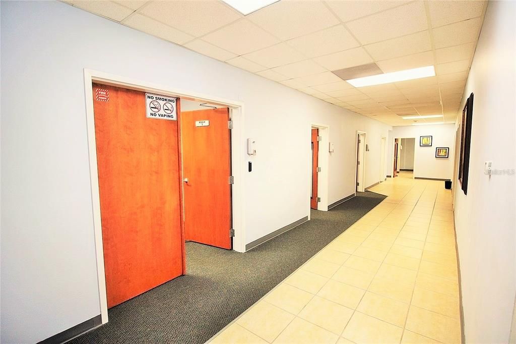 待售: $63,000 (0 贝兹, 0 浴室, 3650 平方英尺)