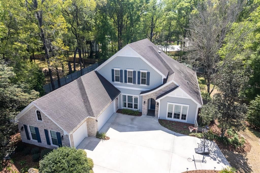 En Venta: $984,000 (4 camas, 3 baños, 3232 Pies cuadrados)