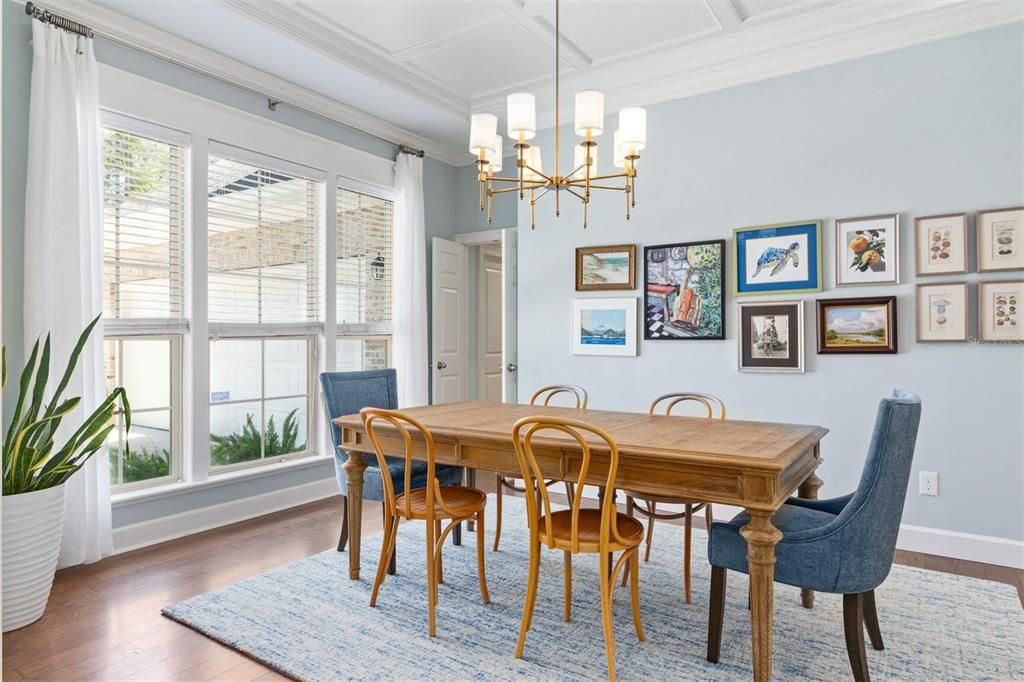 En Venta: $984,000 (4 camas, 3 baños, 3232 Pies cuadrados)