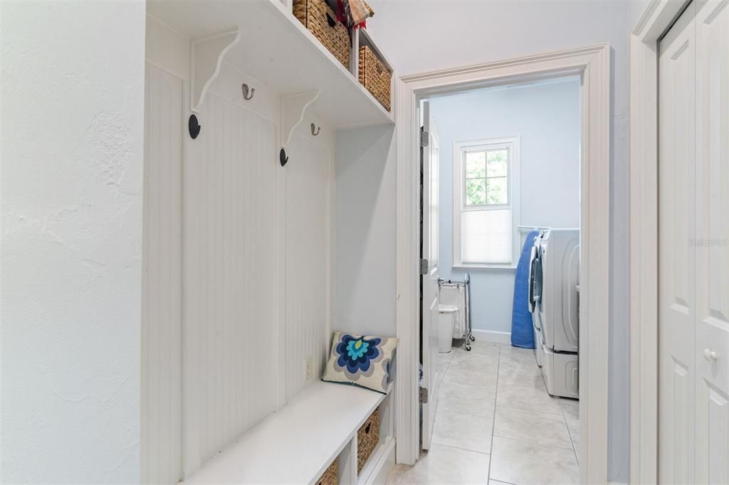 En Venta: $984,000 (4 camas, 3 baños, 3232 Pies cuadrados)