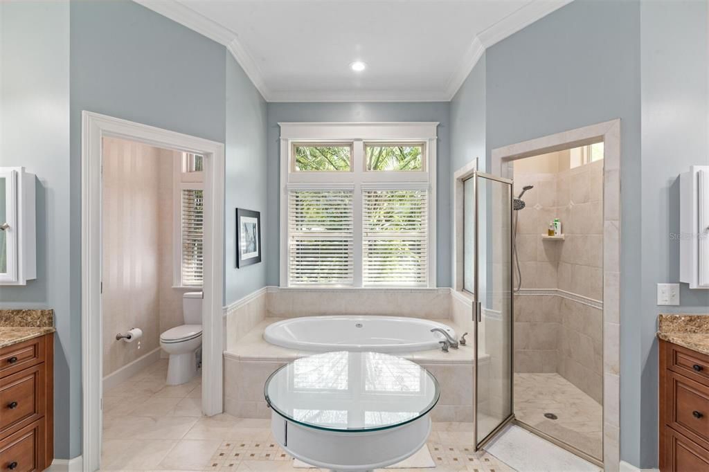 En Venta: $984,000 (4 camas, 3 baños, 3232 Pies cuadrados)