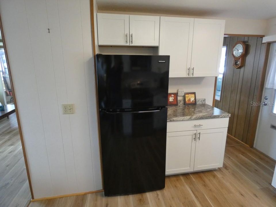 For Sale: $140,000 (2 beds, 2 baths, 1056 Square Feet)