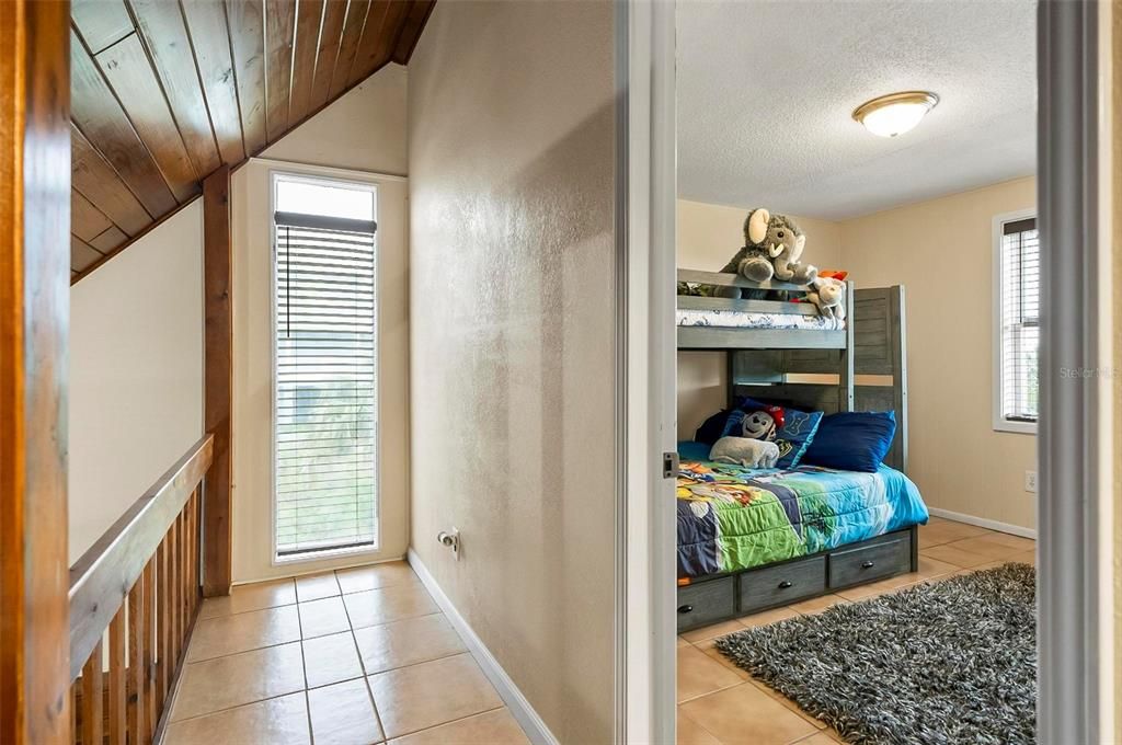 Active With Contract: $479,000 (2 beds, 2 baths, 1714 Square Feet)