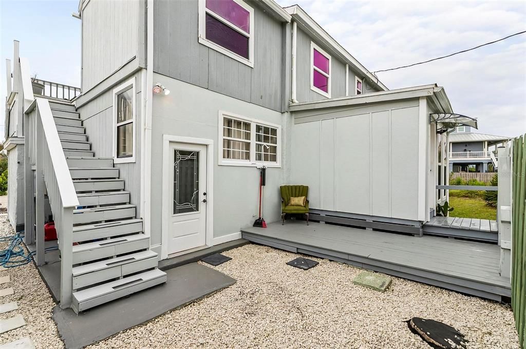 Active With Contract: $479,000 (2 beds, 2 baths, 1714 Square Feet)