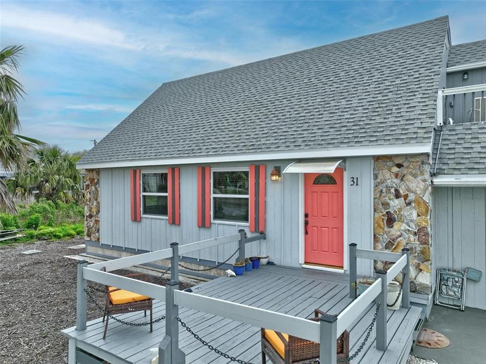 Active With Contract: $479,000 (2 beds, 2 baths, 1714 Square Feet)