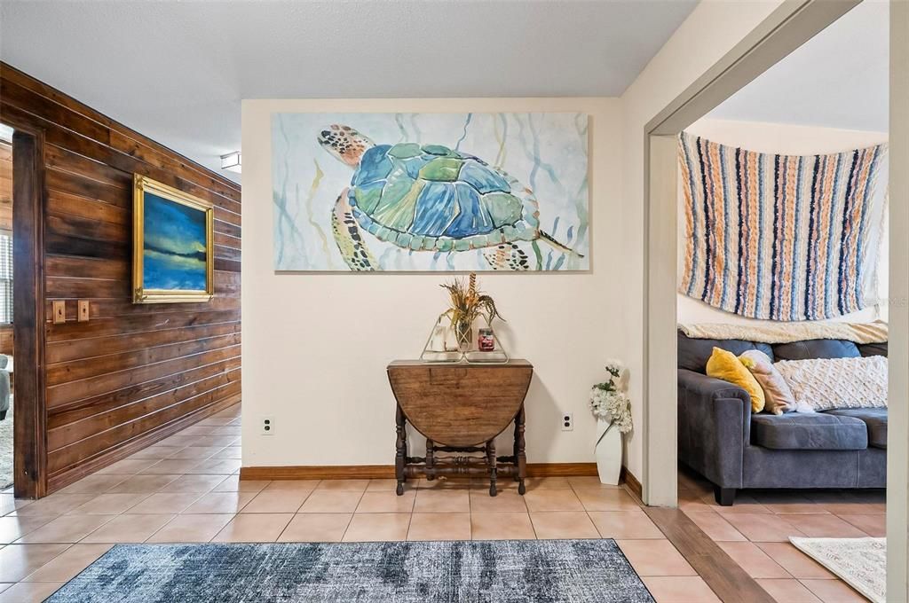 Active With Contract: $479,000 (2 beds, 2 baths, 1714 Square Feet)