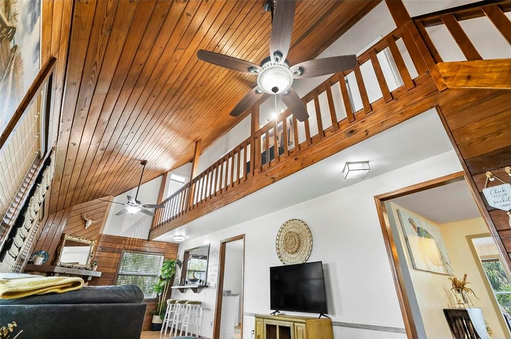 Active With Contract: $479,000 (2 beds, 2 baths, 1714 Square Feet)