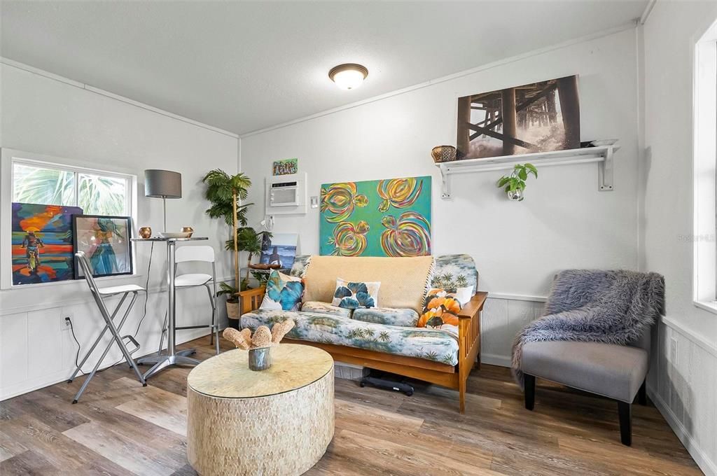 Active With Contract: $479,000 (2 beds, 2 baths, 1714 Square Feet)