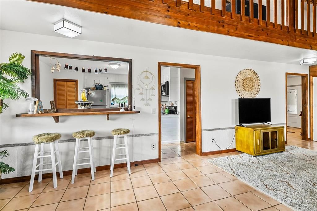 Active With Contract: $479,000 (2 beds, 2 baths, 1714 Square Feet)