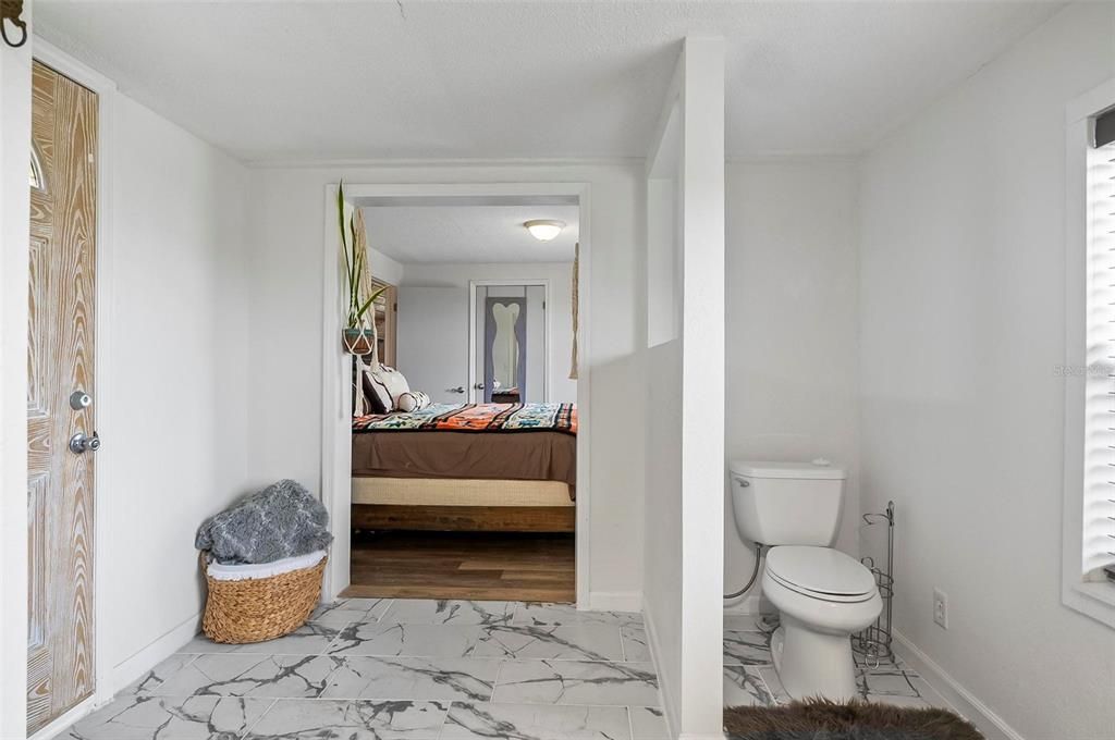 Active With Contract: $479,000 (2 beds, 2 baths, 1714 Square Feet)