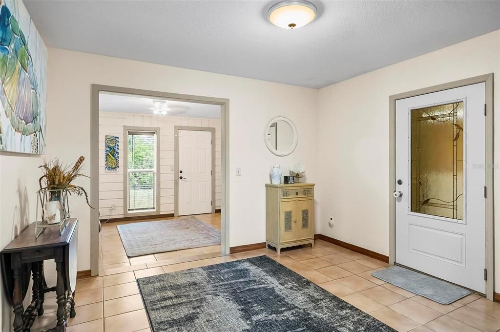 Active With Contract: $479,000 (2 beds, 2 baths, 1714 Square Feet)