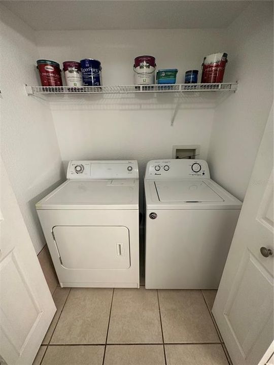 For Sale: $165,000 (1 beds, 1 baths, 685 Square Feet)