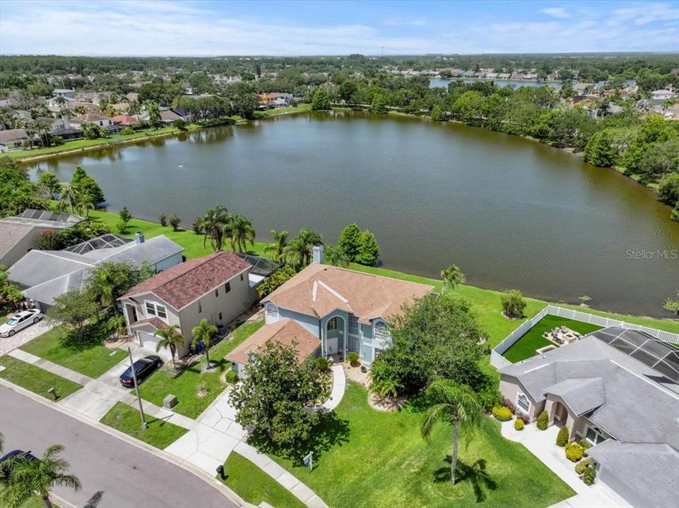 Недавно продано: $675,000 (5 спален, 2 ванн, 3288 Квадратных фут)