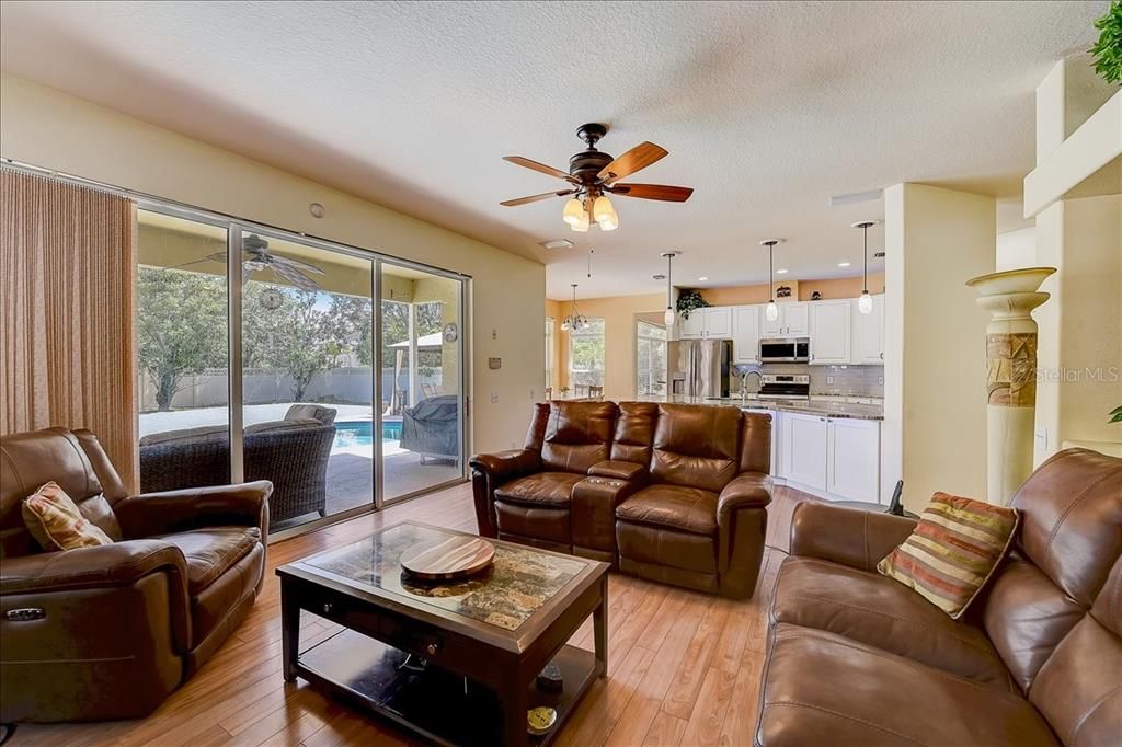 For Sale: $855,000 (4 beds, 3 baths, 3496 Square Feet)