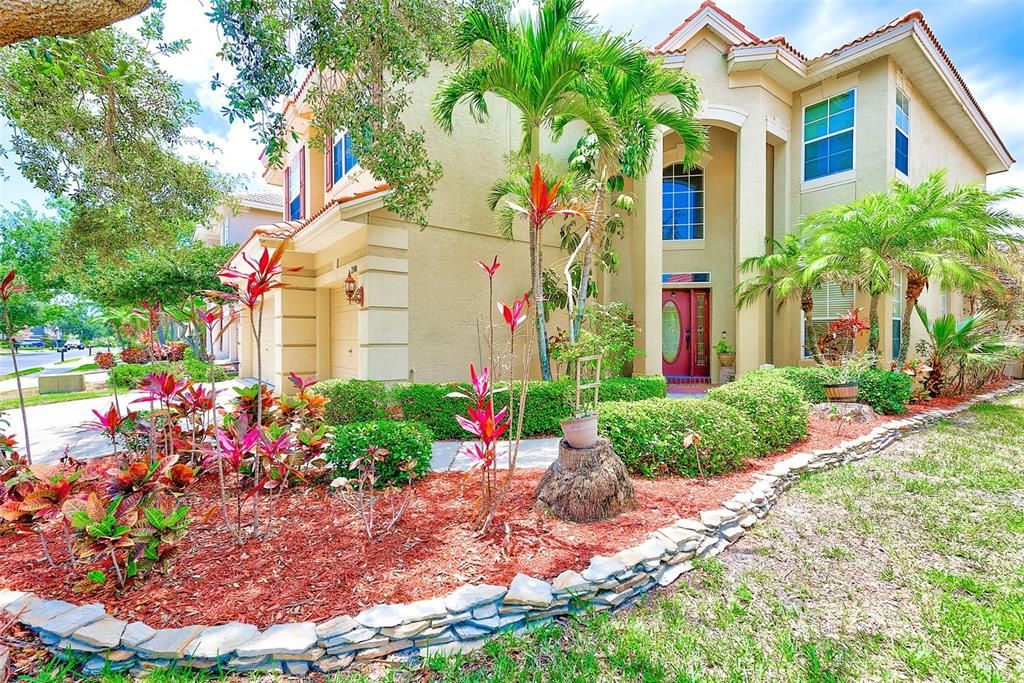 For Sale: $855,000 (4 beds, 3 baths, 3496 Square Feet)