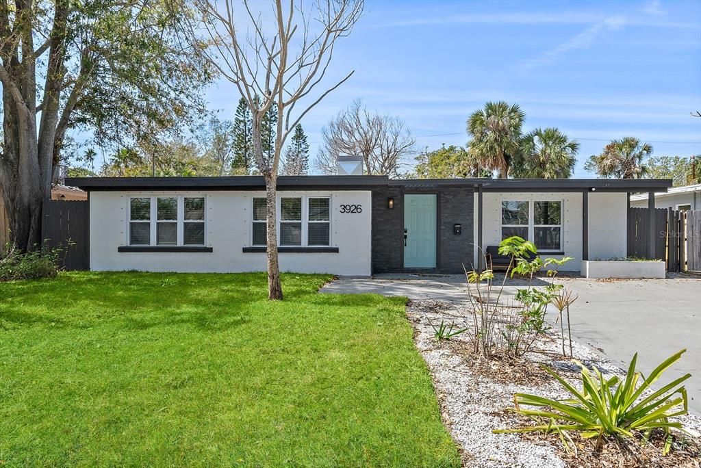 Недавно арендовано: $3,880 (4 спален, 2 ванн, 2390 Квадратных фут)