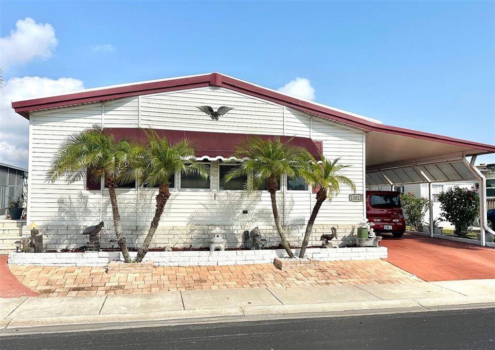 Recently Sold: $188,500 (2 beds, 2 baths, 1456 Square Feet)