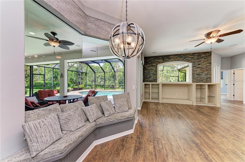 For Sale: $919,000 (4 beds, 3 baths, 2766 Square Feet)