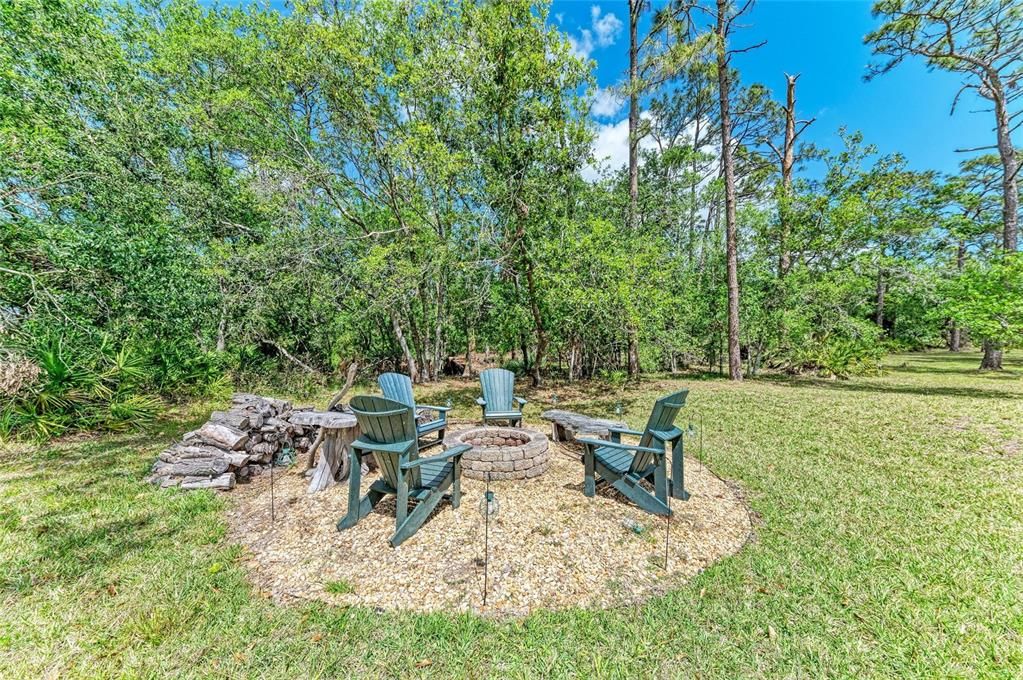 For Sale: $919,000 (4 beds, 3 baths, 2766 Square Feet)